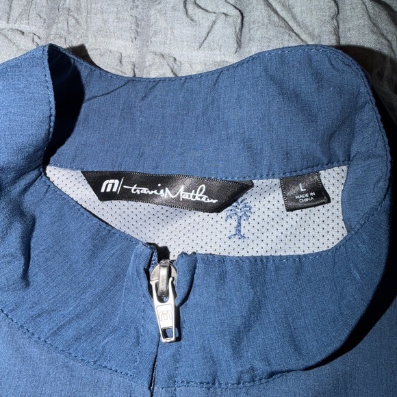 Travis Mathew Navy Jacket - Picture 3 of 4